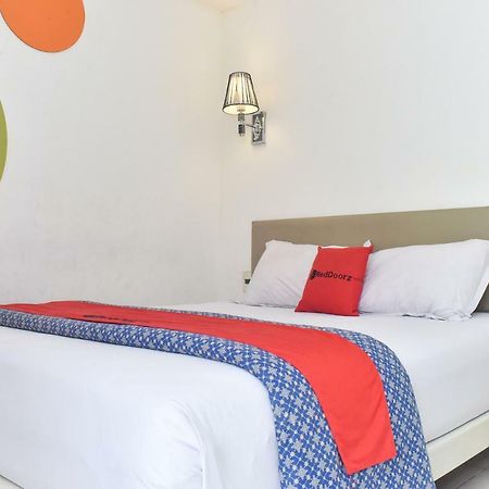 Dewarna Hotel Arifin Bunul Bagian luar foto