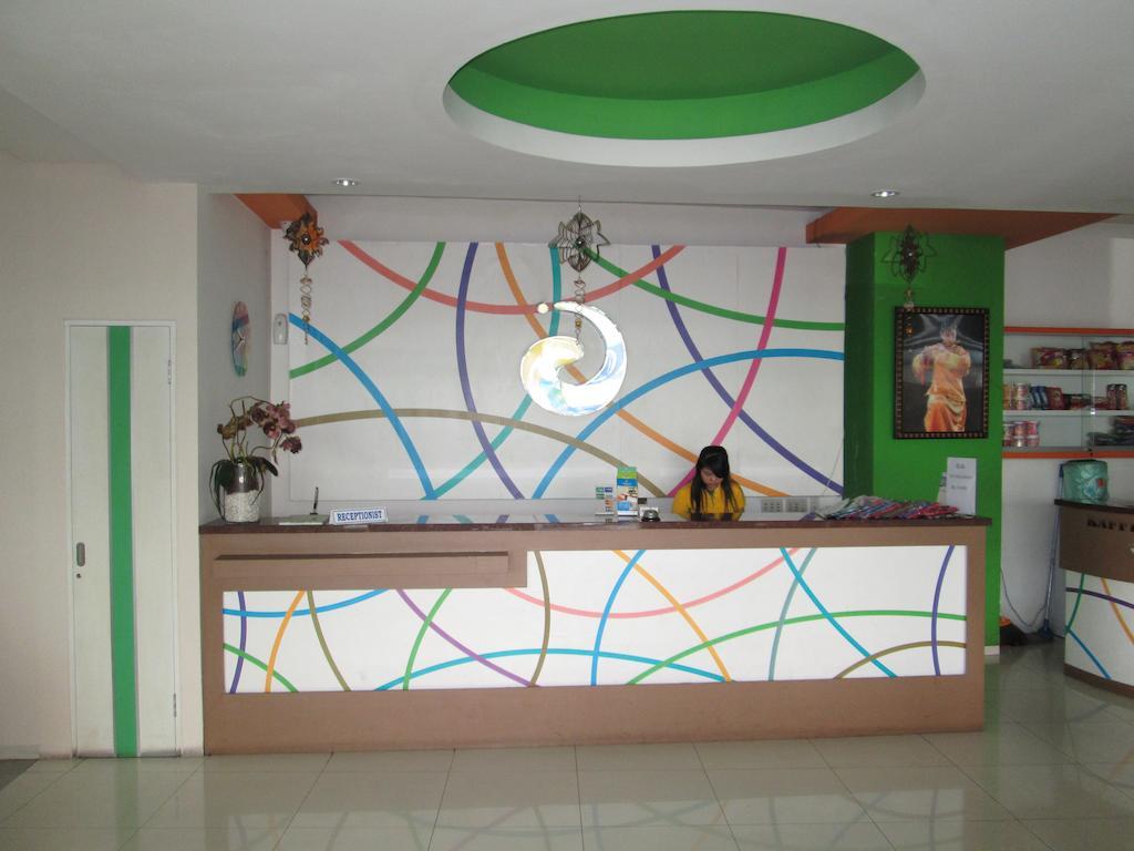 Dewarna Hotel Arifin Bunul Bagian luar foto