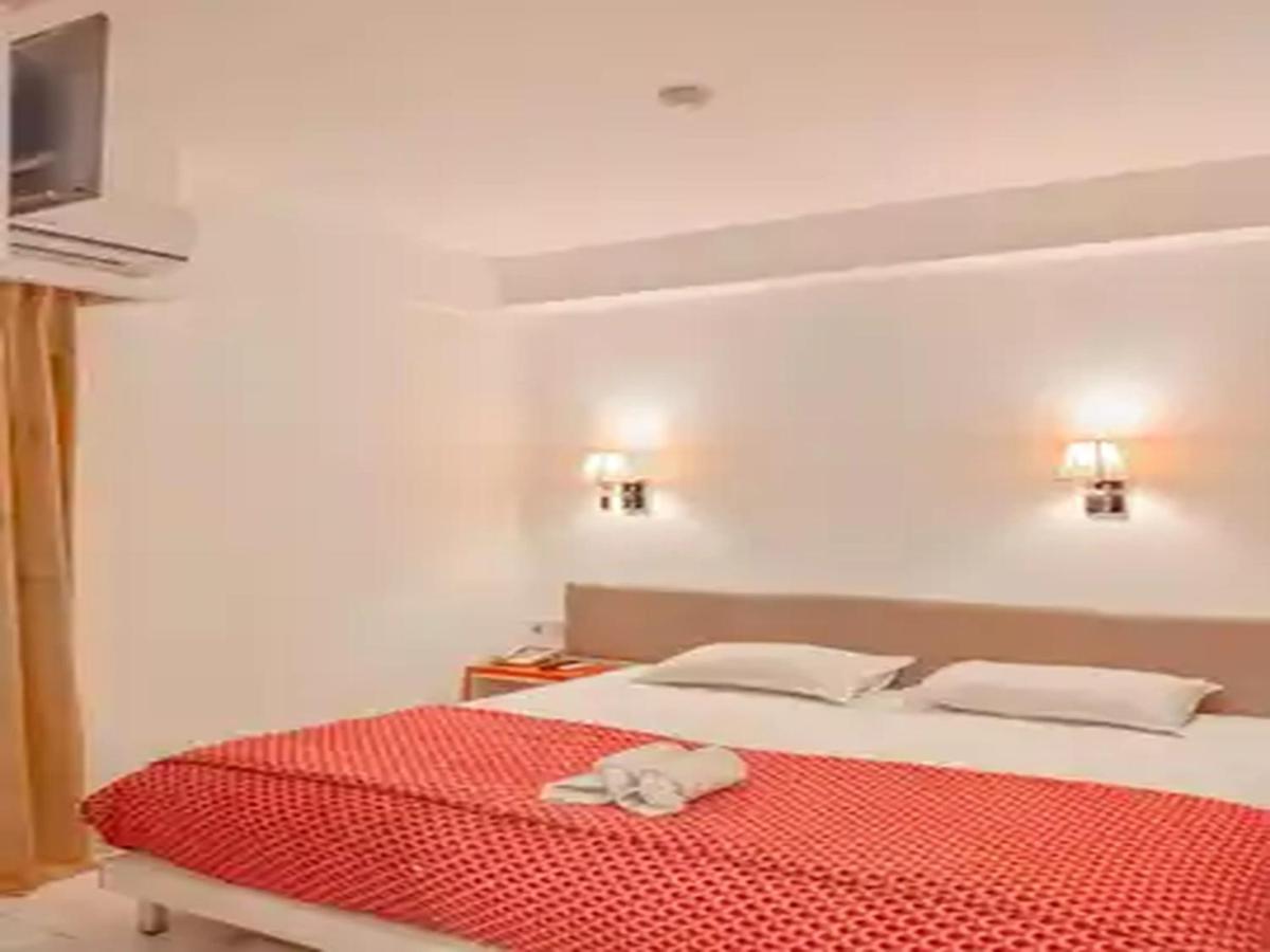 Dewarna Hotel Arifin Bunul Bagian luar foto