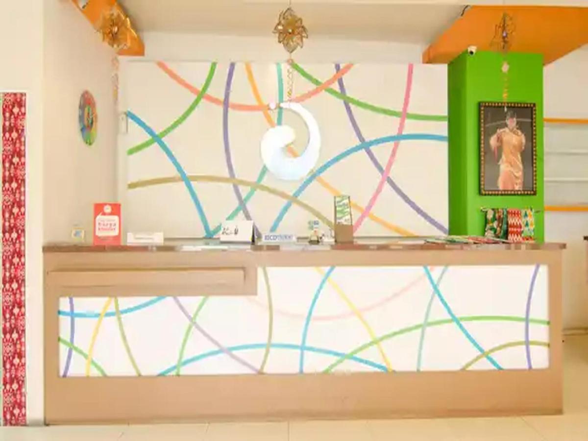 Dewarna Hotel Arifin Bunul Bagian luar foto