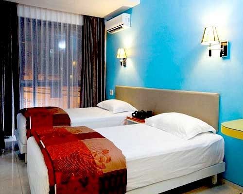 Dewarna Hotel Arifin Bunul Bagian luar foto