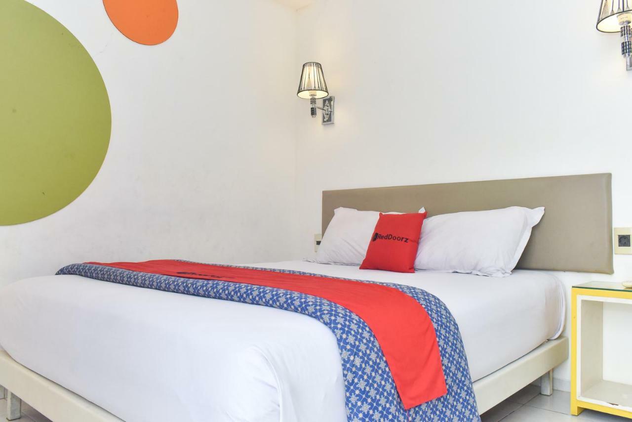 Dewarna Hotel Arifin Bunul Bagian luar foto