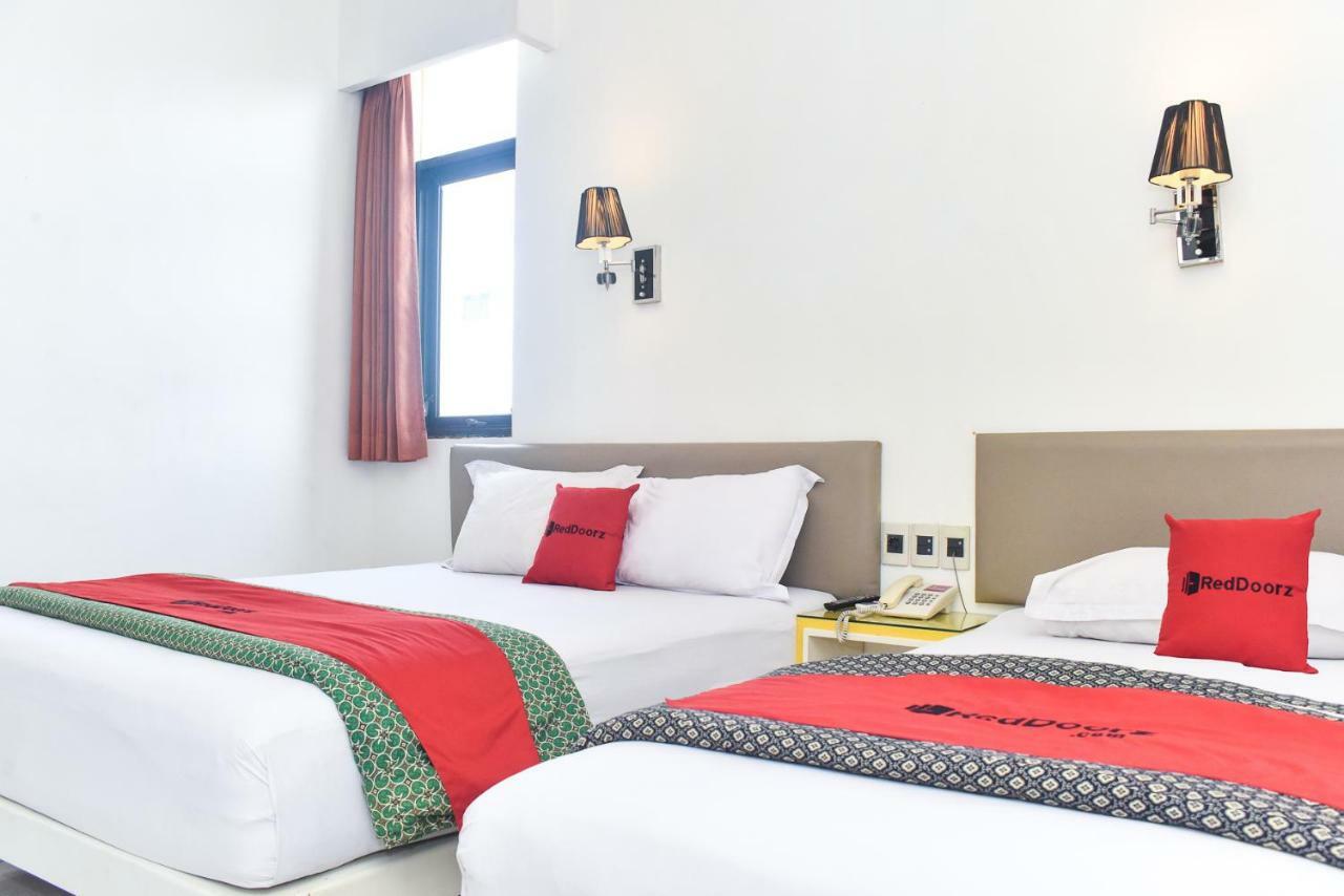 Dewarna Hotel Arifin Bunul Bagian luar foto