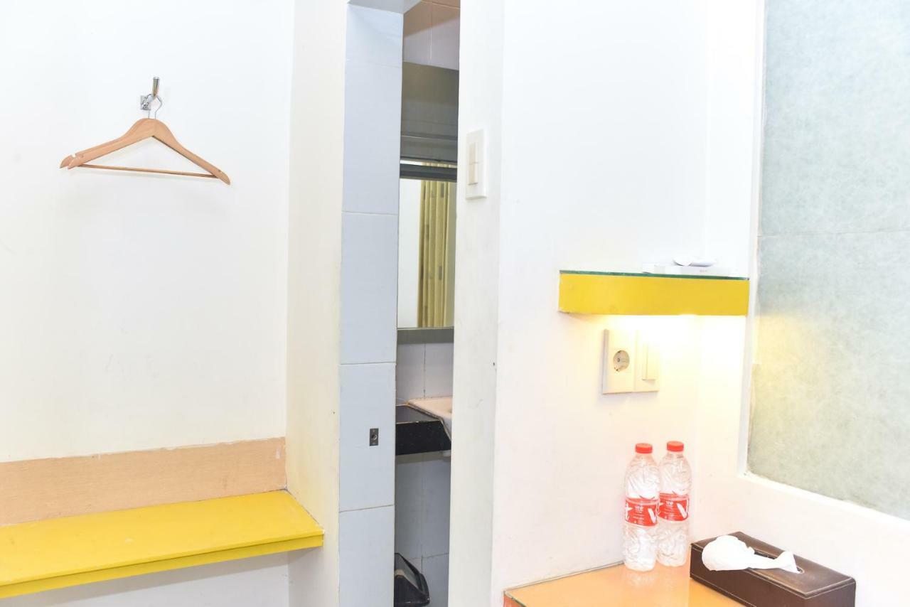 Dewarna Hotel Arifin Bunul Bagian luar foto